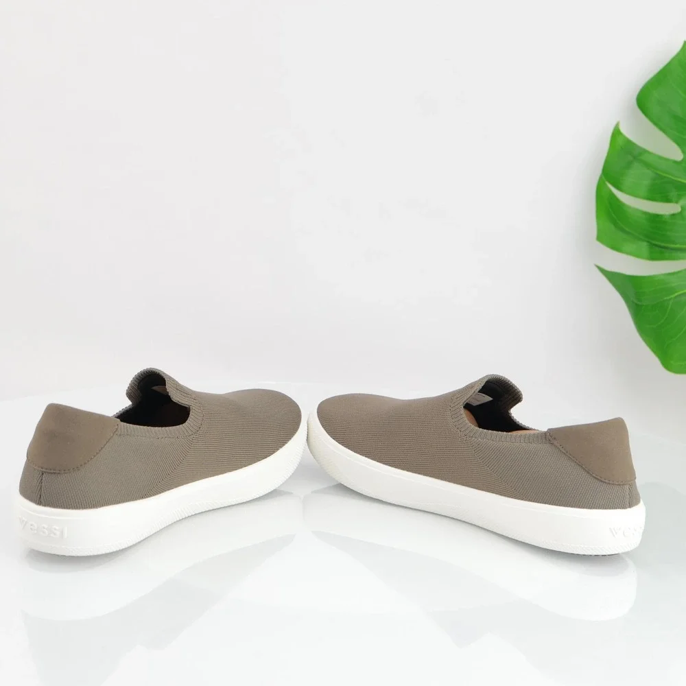 Vessi Mens Boardwalk Slip-On Shoe Size 9 Waterproof Taupe Olive Gray Knit Casual